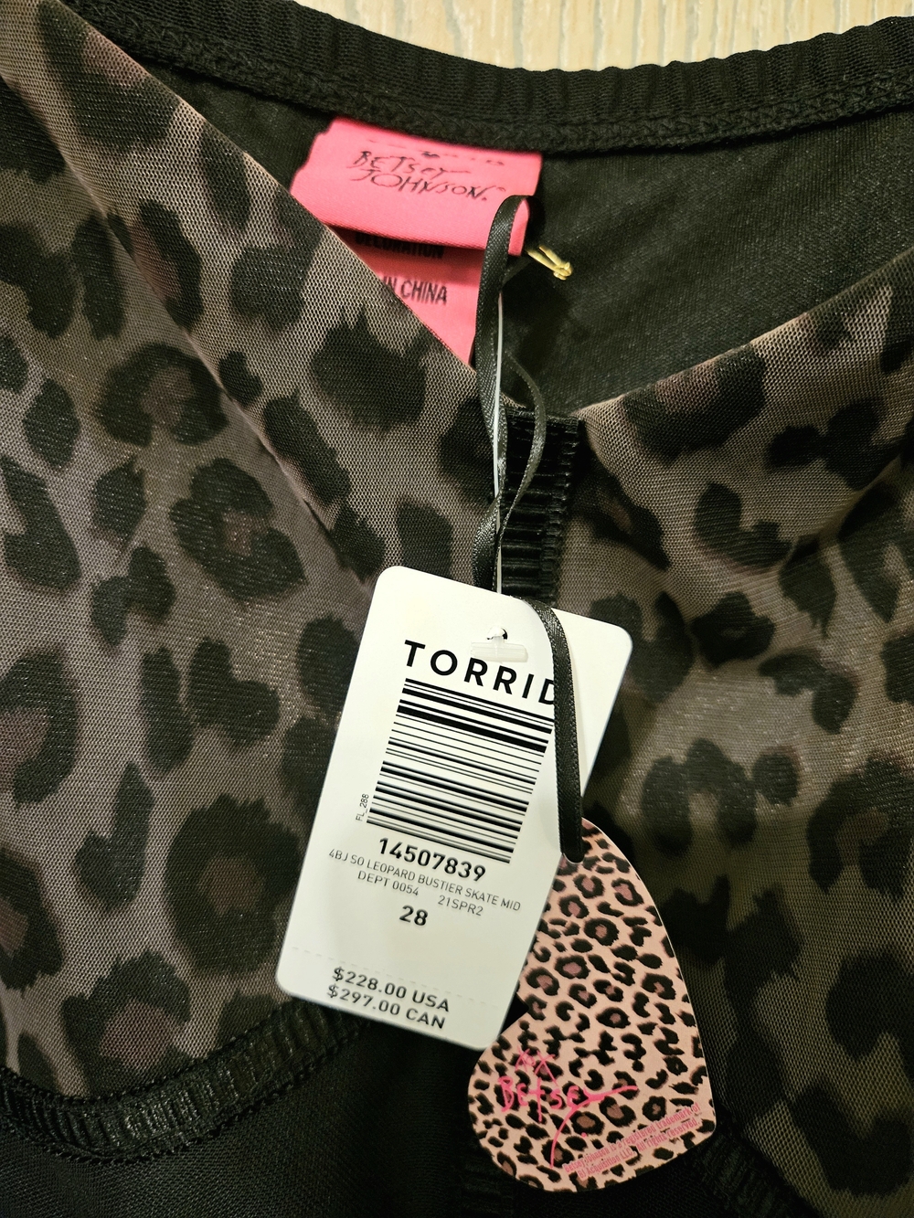 Torrid x Betsey Johnson Brown Leopard Print Dress with Red Rose Embroidery - Picture 5 of 7